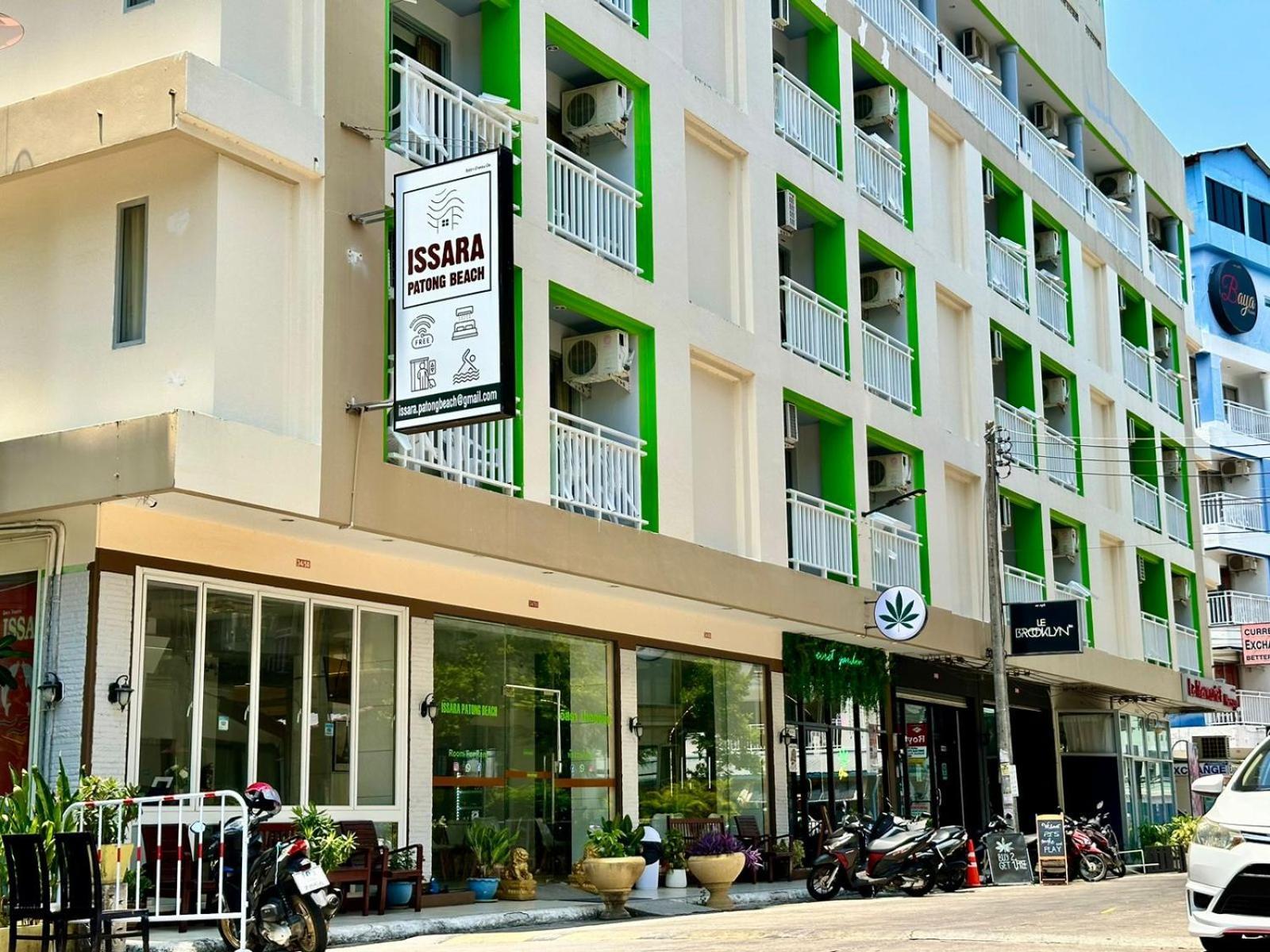 Issara Patong Beach Екстериор снимка